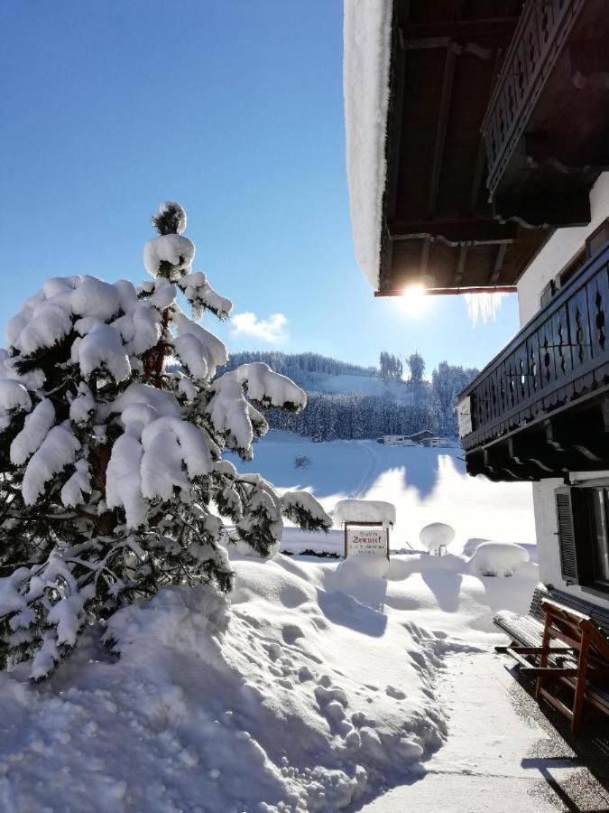Pension Sonneck Pfarrwerfen Exteriör bild